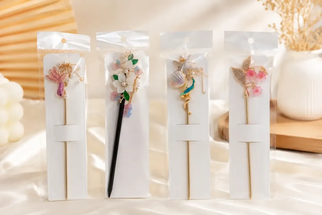 کانزاشی آویزدار فلزی👰‍♀️